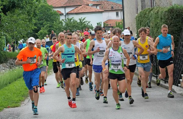 Z 21. mestom je bil najboljši Slovenec na EP  Miran Cvet (v 
rumenem dresu s št. 86).