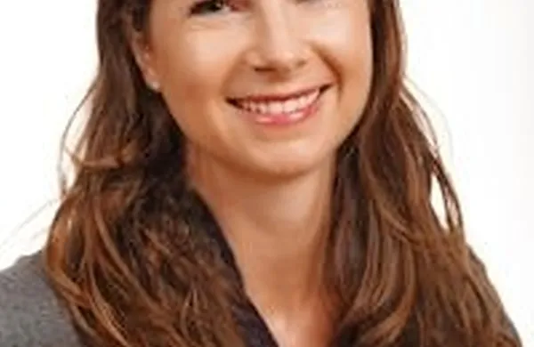 Dr. Janja Zupan