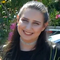 Luna Počkaj