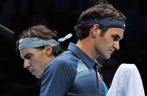 Švicar Roger Federer je osmič v karieri osvojil teniški grand 
slam v Wimbledonu, kar doslej ni uspelo še nobenemu 
igralcu.