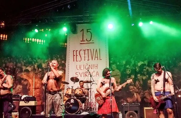 Atheist Rap, zvezde festivala in kmalu povsem naključni 
obiskovalci iz Novega Sada.