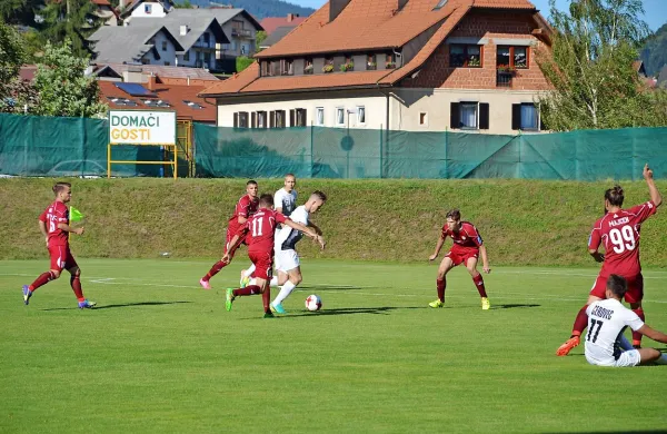  Ankarančani so na prvoligaškem krstu s Triglavom osvojili 
prvo točko v prvoligaškem tekmovanju.