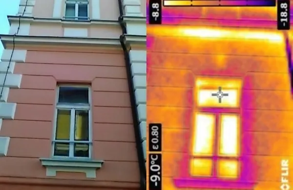 Termo slika okna glasbene šole pokaže, da največ toplote 
(svetleje obarvano) prehaja skozi steklo, pa tudi na sredini 
stavbe, kjer se zunanja stena stika s ploščo med etažama.