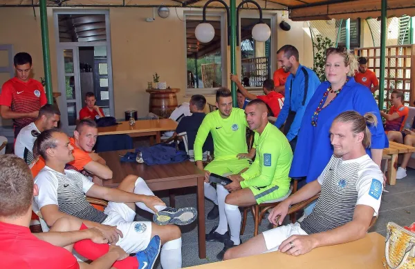 Člansko mo&scaron;tvo prvoliga&scaron;a Ankaran-Hrvatini se predstavi (foto)