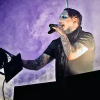 Metalci odhajajo, prihajajo punkerji