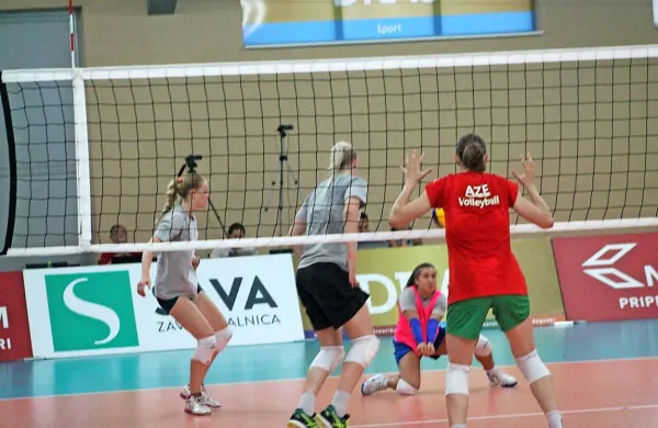 Slovenke v Mariboru izenačile z Azerbajdžankami