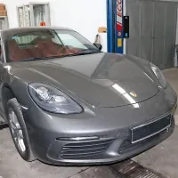 Ukradeni avto so izvekli iz morja