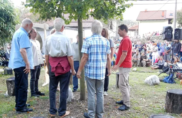 Staroverski po pri Mrzlem potoku. 