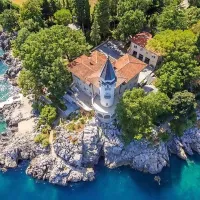 V Lovranu naprodaj Todorićev dvorec