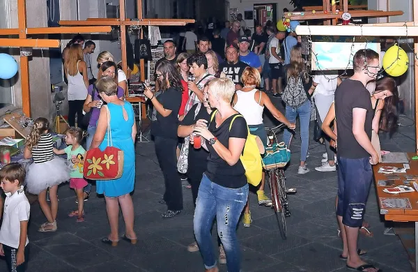 Utrinek z lanskoletne Oživele ulice