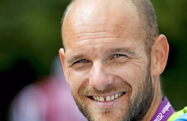 Stjepan Janić je nekdanji vrhunski kajakaš na mirnih vodah, ki 
je v karieri športnika nastopal za jugoslovansko in hrvaško 
reprezentanco, zdaj pa je mož in trener slovenske šampionke 
Špele Ponomarenko Janić.