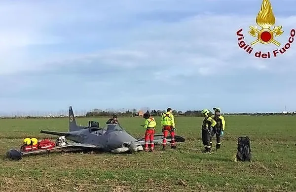Lena Erhova iz sibirskega Krasnojarska se je pri 89 letih 
odločila prepotovati svet in tako postala spletna senzacija.
