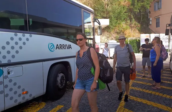 Vodstvo skupine Arriva Slovenija se je danes znova sestalo s 
stavkovnim odborom, ki je tudi tokrat zavrnil njihov predlog 
rešitve spora in preložitev stavke ter zapustil sestanek.