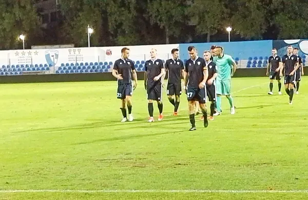 Nogometaši Gorice so na  prvenstveni premor odšli s tretjo 
zaporedno zmago. 
