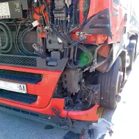 V nesreči huje po&scaron;kodovan 65-letnik iz Hru&scaron;ice