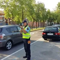 Klepač in Gustinčič s policisti pred prvim &scaron;olskim dnem
