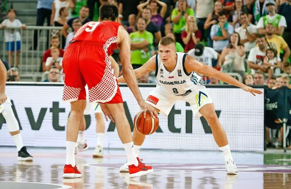 Edo Murić bo skušal dobre igre prenesti tudi na parket v 
Helsinke.