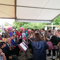 Na včerajšnji osrednji proslavi v Vodicah so nastopili Brkinska   
godba 2000  in Limena glasba Sokol iz Buzeta. 