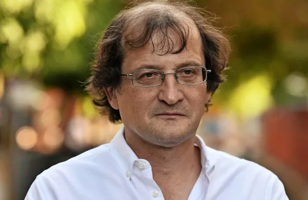 Brane Senegačnik: “Zdi  se, da je v zadnjih desetletjih 
vprašanje usode humanizma postalo še težje, a obenem 
morda še pomembnejše.”