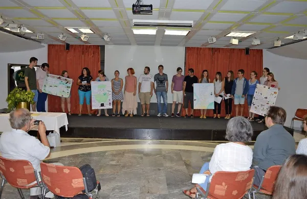 Na Poletni &scaron;oli so preučevali moč družbenih omrežij