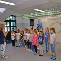 O&Scaron; Livade z novo jedilnico