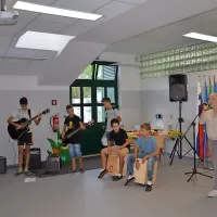 O&Scaron; Livade z novo jedilnico