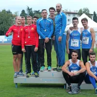 Finalisti moški štafeta sto metrov