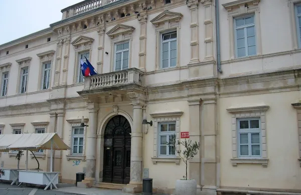 O primeru piranske sodnice se mora zdaj izreči disciplinski 
tožilec pri vrhovnem sodišču. 
