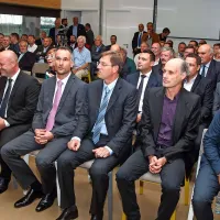 Gospodarstveniki so napolnili dvorano centra za obiskovalce 
v Škocjanskem zatoku.