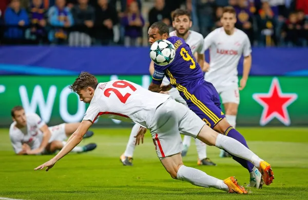 Nogometaši Maribora so v 1. krogu lige prvakov igrali 
neodločeno z moskovskim Spartakom 1:1 (0:0).