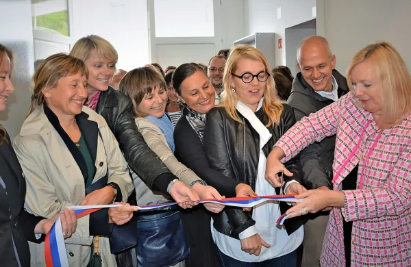 Odprli so depoje treh muzejev, jutri &scaron;e uprizoritev bitke pri Labi