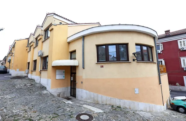 Zavod za zaposlovanje Koper je postal lastnik prostorov, v 
katerih deluje. 