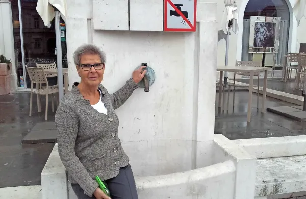 Daniela Paliaga: “Ko sem se obrnila na občino, da 
bi za to priložnost odprli vse mestne pipe, da bi 
spet delovale, se je izkazalo, da to ni tako 
preprosto.”
