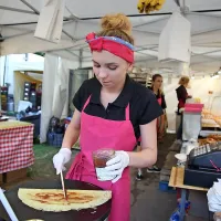 Francoske palačinke, tako kot belgijski vaflji, so šle dobro v  
promet.  