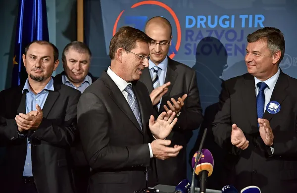 Cerar: volilci imajo dovolj političnih igric