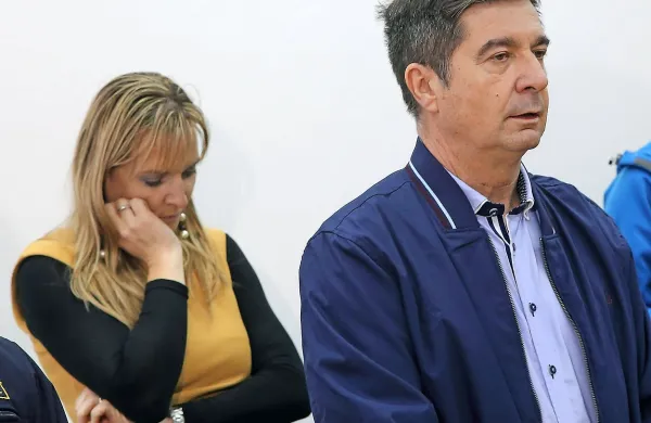 Ksenija Sedmak Časar in Robert Časar