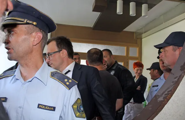 Lansko vroče dogajanja na skupščini Certa Holdinga je zdaj 
dobilo epilog na višjem sodišču.