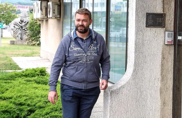 Sodba, s katero je koprska okrajna sodnica Sebastjana 
Kokla, direktorja Študentske organizacije Univerze na Primorskem (ŠOUP), obsodila na pogojno zaporno kazen, je 
pravnomočna.