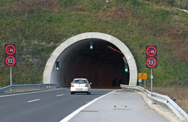 Cesta je zdaj spet odprta.