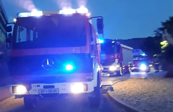 Zagorelo je v drugem nadstropju izolske bolni&scaron;nice