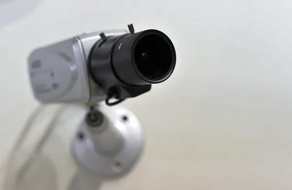 Informacijski poobla&scaron;čenec: videonadzor nad zaposlenimi nedopusten