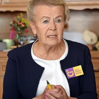 Angelca Likovič je precej skrivnostna glede svojega premoženja, pravi, da je premešala veliko betona.