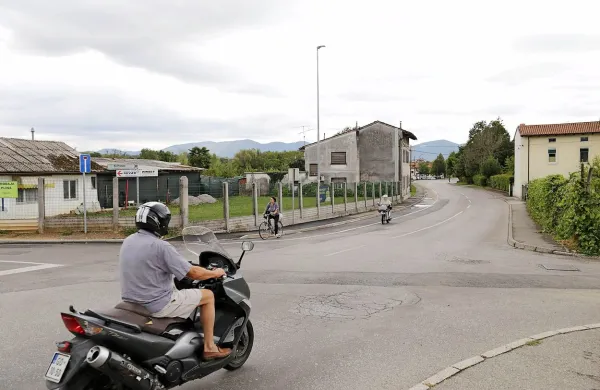 V kratkem se bodo lotili temeljite obnove Vrtojbenske ulice od 
železniškega prehoda proti krožišču pri Sparu, prihodnje leto 
naj bi jo nadaljevali proti pošti. 