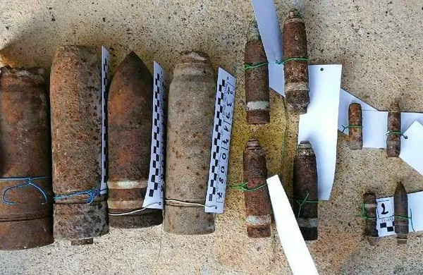 Sredi Sežane na&scaron;li dvanajst bomb