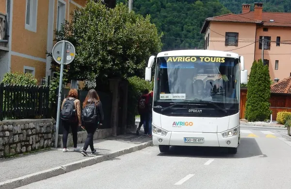 Če bi ostali  pri sedanjih načrtih, šolski avtobusi ne bi več vozili 
iz centra po Dijaški ulici. 
