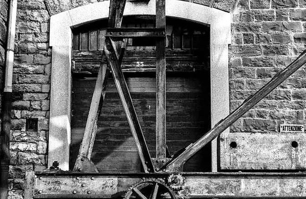 Razstava Porto vecchio je na ogled do nedelje.  