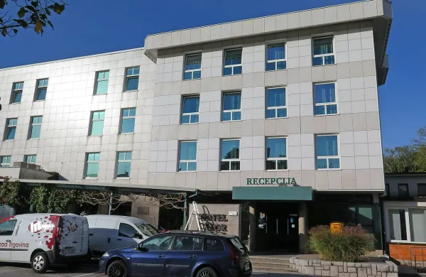 V Hotelu Tabor novega igralnega salona ne bo, so  odločili 
sežanski svetniki.