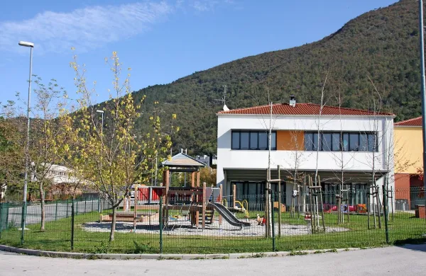  Vrtec v Vipavi naj bi po zdajšnjih načrtih povečali za  štiri 
igralnice. 