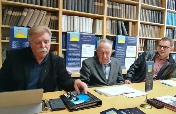 Tajnik društva Tigr Primorske Miha Pogačar, predsednik društva Savin Jogan in režiser 
jutrišnje prireditve Rok Andres.