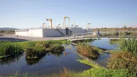 Centralna čistilna naprava je pridobitev, a tudi breme za 
uporabnike infrastrukture. Bo moč cene znižati z argumentom, da še ni v celoti izkoriščena?
